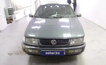 Volkswagen Passat 1995 года за 2 000 000 тг. в Павлодар фото 2