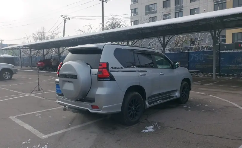 Toyota Land Cruiser Prado 2022 года за 37 000 000 тг. в Алматы фото 3