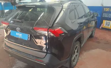 Toyota RAV4 2020 года за 12 000 000 тг. в Астана
