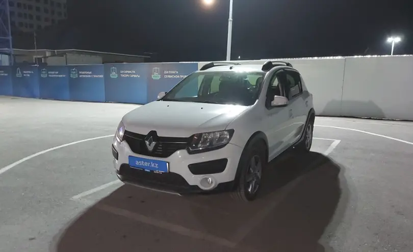 Renault Sandero 2017 года за 5 800 000 тг. в Шымкент