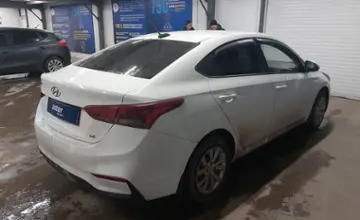 Hyundai Accent 2017 года за 6 800 000 тг. в Астана фото 3