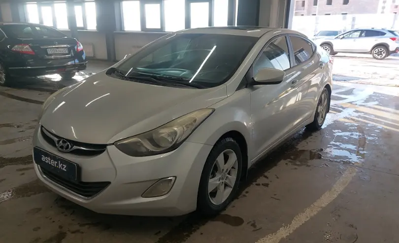 Hyundai Elantra 2013 года за 5 000 000 тг. в Астана