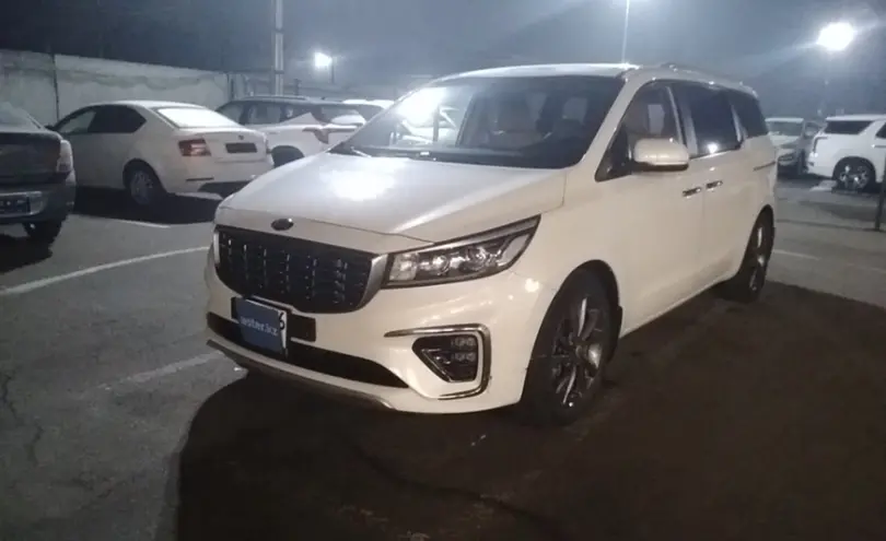 Kia Carnival 2019 года за 13 000 000 тг. в Алматы