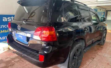 Toyota Land Cruiser 2012 года за 23 000 000 тг. в Астана