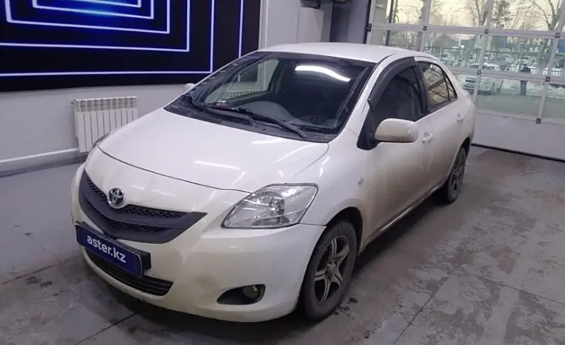 Toyota Yaris 2010 года за 3 700 000 тг. в Павлодар