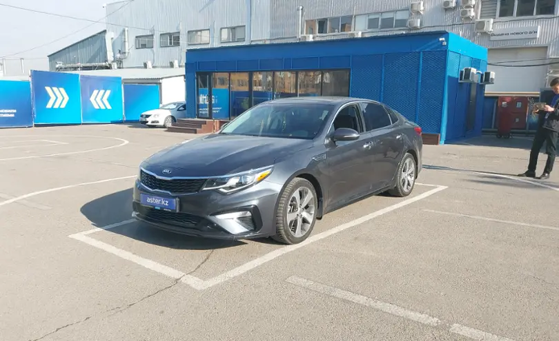 Kia Optima 2018 года за 9 000 000 тг. в Алматы