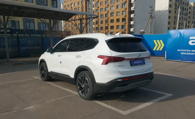 Hyundai Santa Fe 2022 года за 18 000 000 тг. в Алматы фото 4