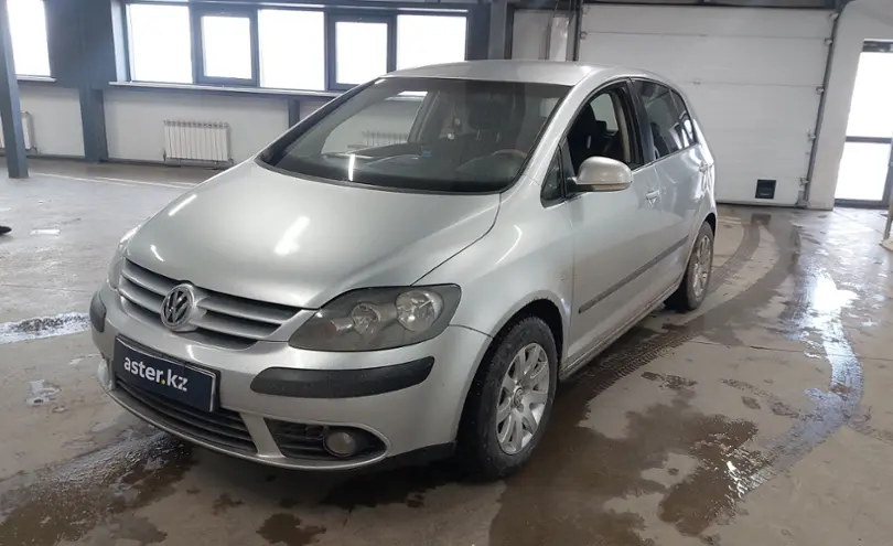 Volkswagen Golf Plus 2009 года за 5 000 000 тг. в Астана