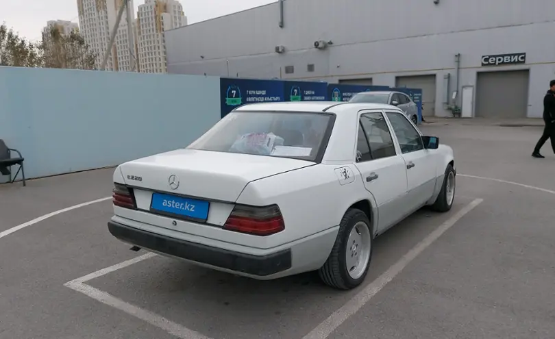 Mercedes-Benz W124 1988 года за 900 000 тг. в Шымкент фото 3