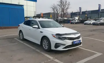 Kia Optima 2018 года за 9 500 000 тг. в Алматы фото 2
