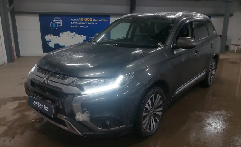 Mitsubishi Outlander 2021 года за 11 500 000 тг. в Астана