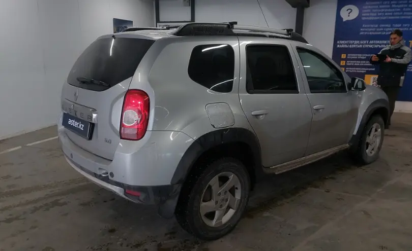 Renault Duster 2014 года за 5 500 000 тг. в Астана фото 3