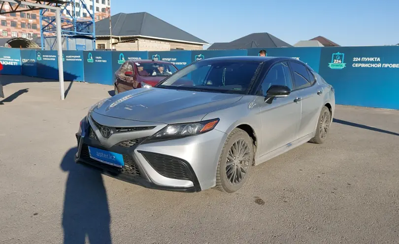 Toyota Camry 2022 года за 14 000 000 тг. в Шымкент