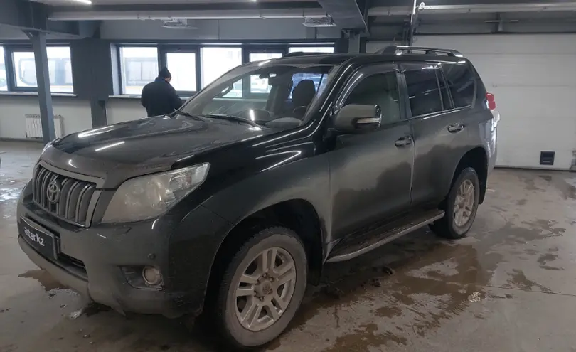 Toyota Land Cruiser Prado 2011 года за 14 000 000 тг. в Астана