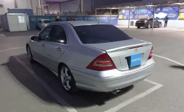 Mercedes-Benz C-Класс 2004 года за 5 000 000 тг. в Шымкент фото 4