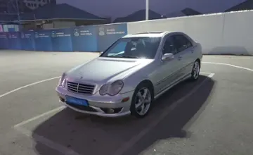 Mercedes-Benz C-Класс 2004 года за 5 000 000 тг. в Шымкент фото 1