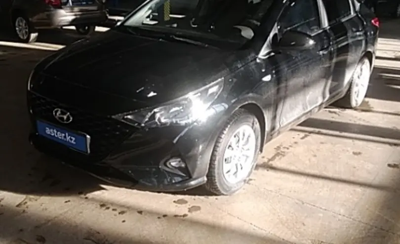 Hyundai Accent 2021 года за 8 000 000 тг. в Караганда