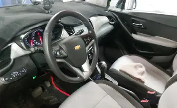 Chevrolet Tracker 2020 года за 6 500 000 тг. в Астана фото 5
