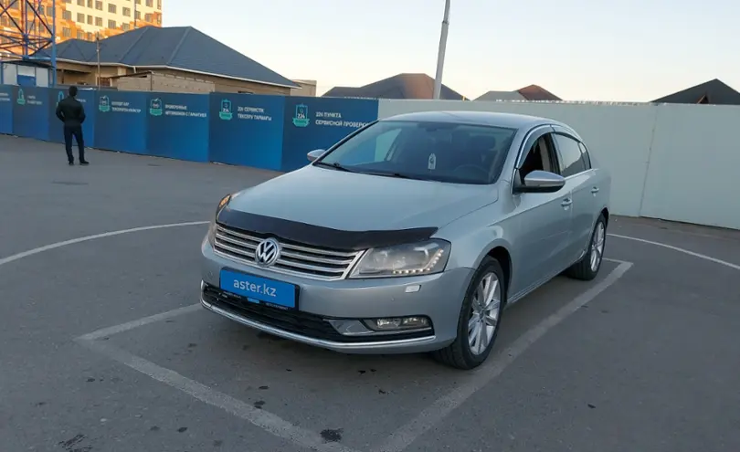 Volkswagen Passat 2014 года за 6 000 000 тг. в Шымкент