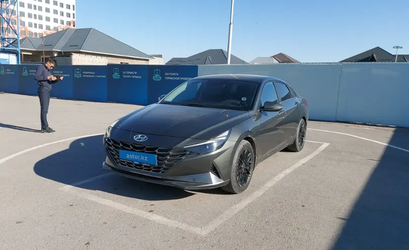 Hyundai Elantra 2020 года за 10 000 000 тг. в Шымкент