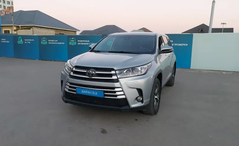 Toyota Highlander 2019 года за 20 000 000 тг. в Шымкент