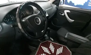 Renault Sandero 2012 года за 3 500 000 тг. в Астана фото 5