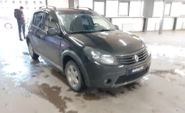 Renault Sandero 2012 года за 3 500 000 тг. в Астана фото 2