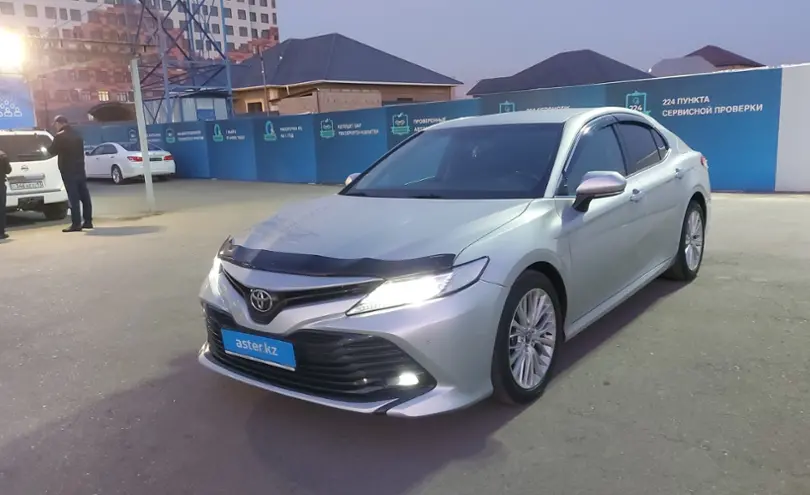 Toyota Camry 2019 года за 12 700 000 тг. в Шымкент