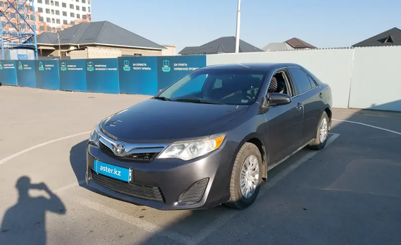 Toyota Camry 2014 года за 8 000 000 тг. в Шымкент