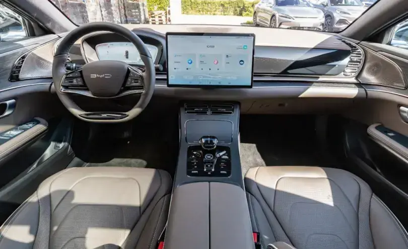 BYD Han 2024 года за 17 000 000 тг. в Алматы фото 3