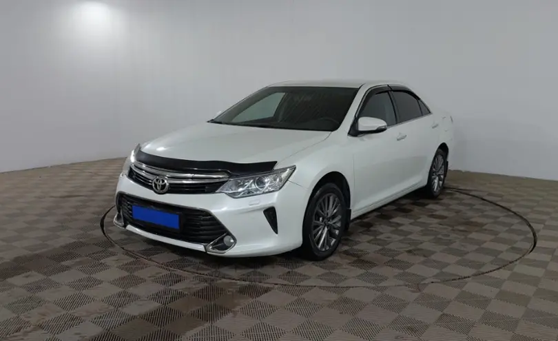 Toyota Camry 2016 года за 11 380 000 тг. в Шымкент