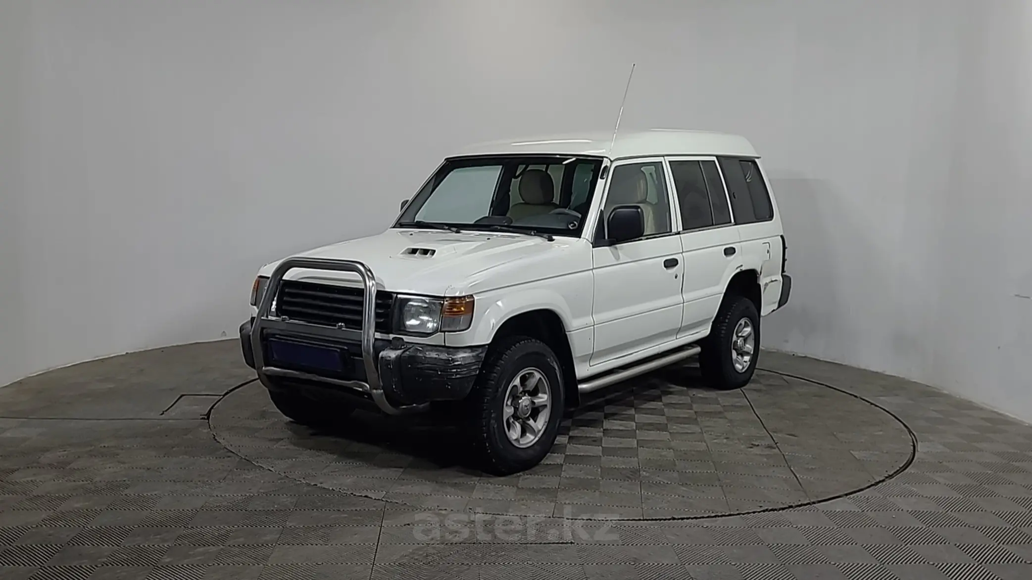 Mitsubishi Pajero 1995