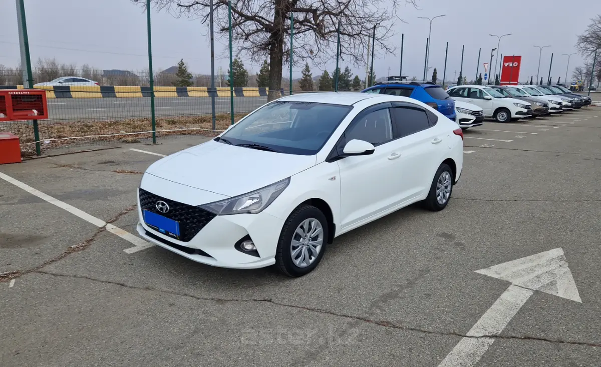 2020 Hyundai Accent