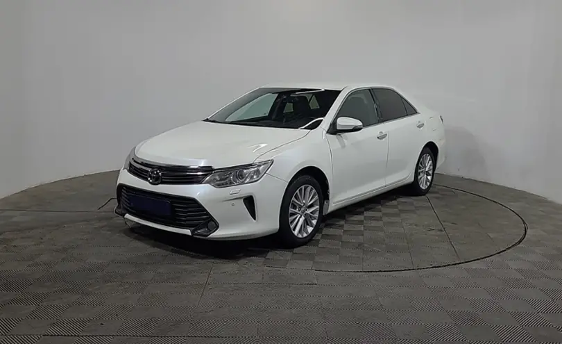 Toyota Camry 2015 года за 9 990 000 тг. в Алматы