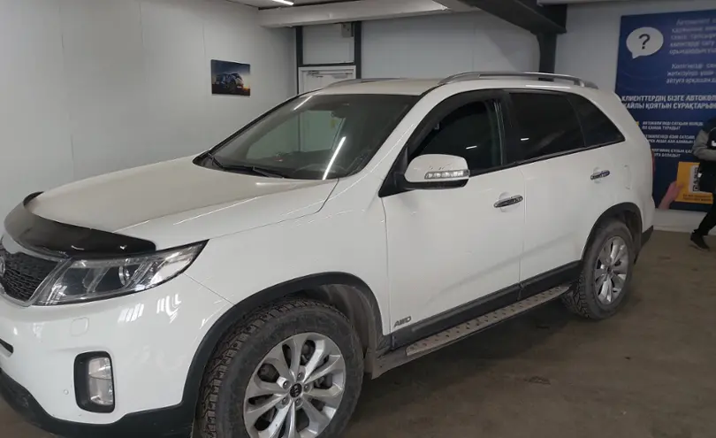 Kia Sorento 2014 года за 9 700 000 тг. в Астана