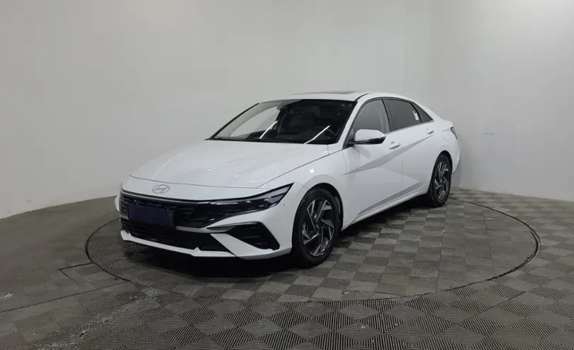 Hyundai Elantra 2023 года за 8 100 000 тг. в Алматы