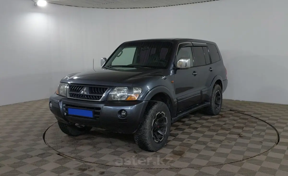 2005 Mitsubishi Pajero