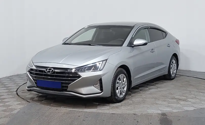 Hyundai Elantra 2019 года за 8 090 000 тг. в Астана