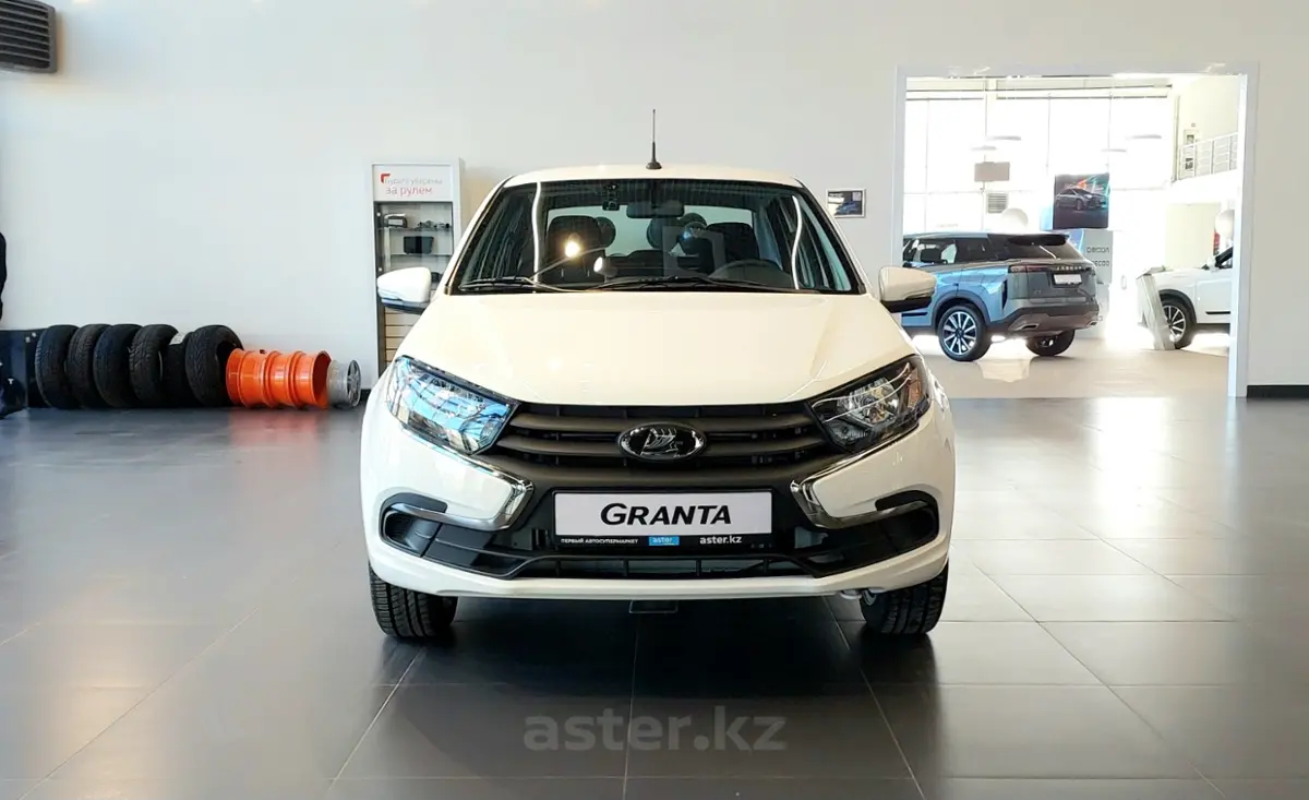 LADA (ВАЗ) Granta 2024 года за 5 590 000 тг. в Караганда