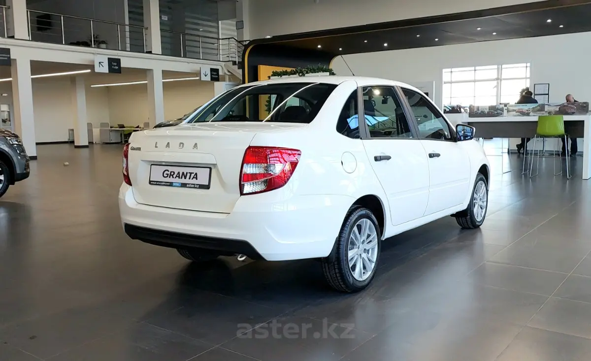 LADA (ВАЗ) Granta 2024 года за 5 590 000 тг. в Караганда