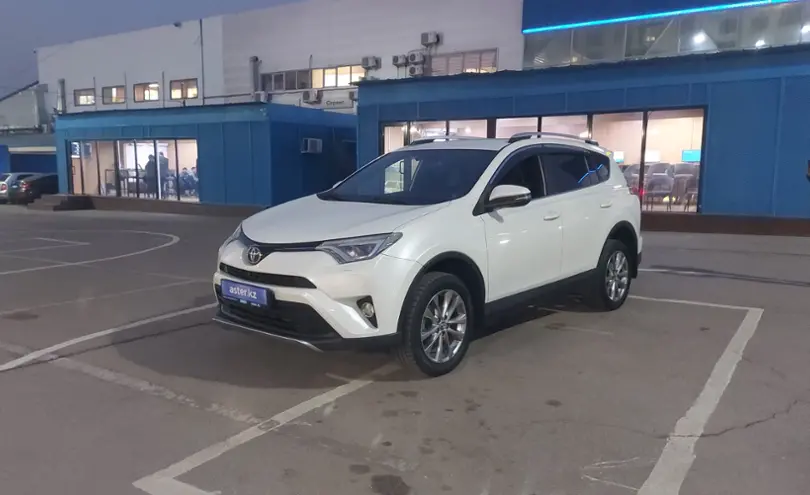 Toyota RAV4 2016 года за 13 000 000 тг. в Алматы