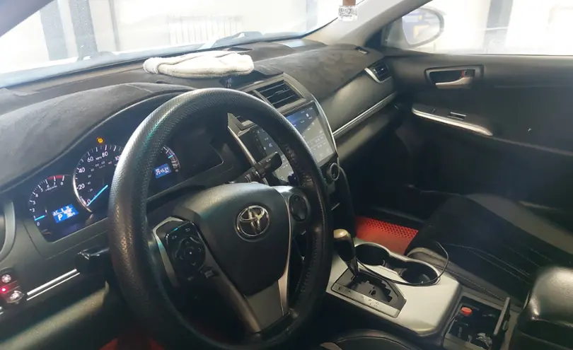 Toyota Camry 2014 года за 8 500 000 тг. в Астана фото 5