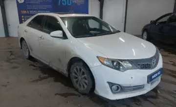 Toyota Camry 2014 года за 8 500 000 тг. в Астана фото 2