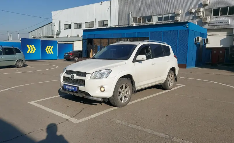 Toyota RAV4 2010 года за 9 800 000 тг. в Алматы