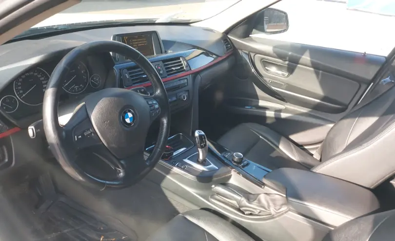 BMW 3 серии 2012 года за 7 360 000 тг. в Алматы фото 5