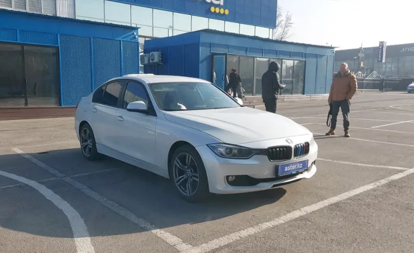 BMW 3 серии 2012 года за 7 360 000 тг. в Алматы фото 2