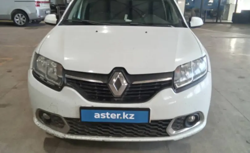 Renault Sandero 2015 года за 4 000 000 тг. в Караганда фото 2