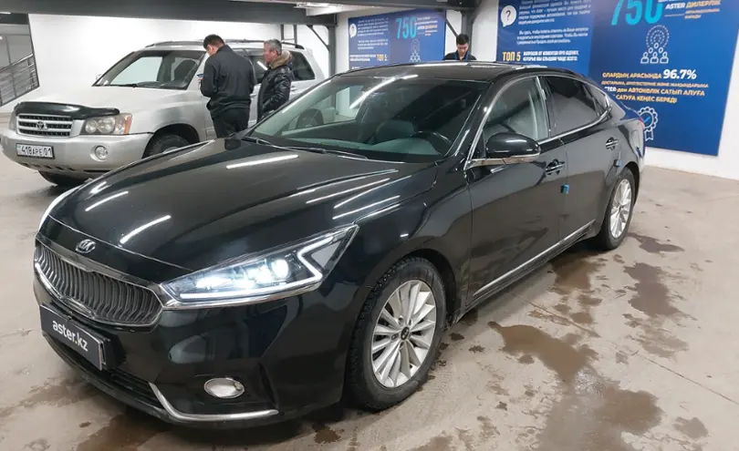 Kia K7 2017 года за 10 000 000 тг. в Астана