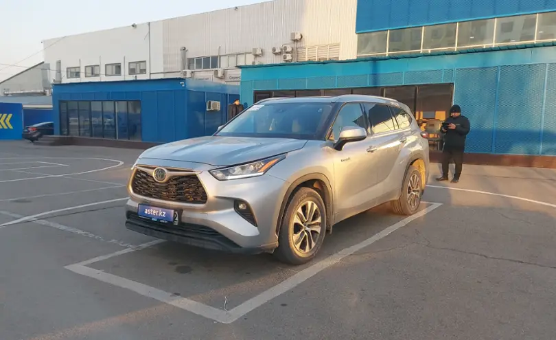 Toyota Highlander 2022 года за 23 500 000 тг. в Алматы