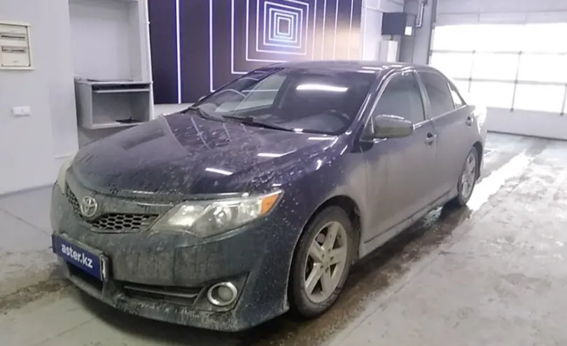 Toyota Camry 2013 года за 8 000 000 тг. в Павлодар